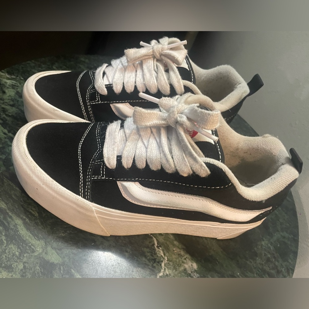 STACKED VANS! Women’s 8.5
Black and White Low-Top
